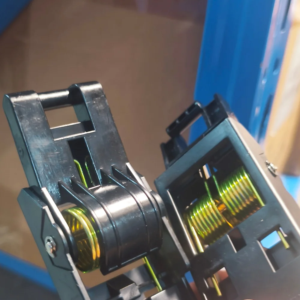 

10X CE841-60119 CE847-60110 Шарнир АПД для HP M1130 M1132 M1136 M1212 M1213 M1214 M1216 M1217 M1218 M125 M126 M127 M128