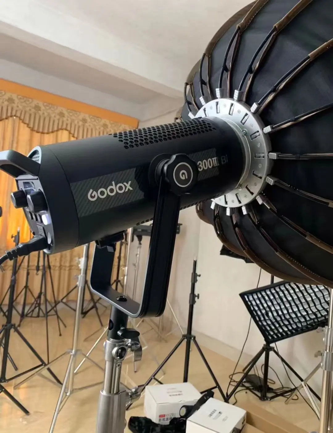 Godox MS200 200 Вт MS300 300 Вт Студийная вспышка 2,4G Встроенный беспроводной приемник Легкий компактный прочный студийный светильник с креплением Bowens