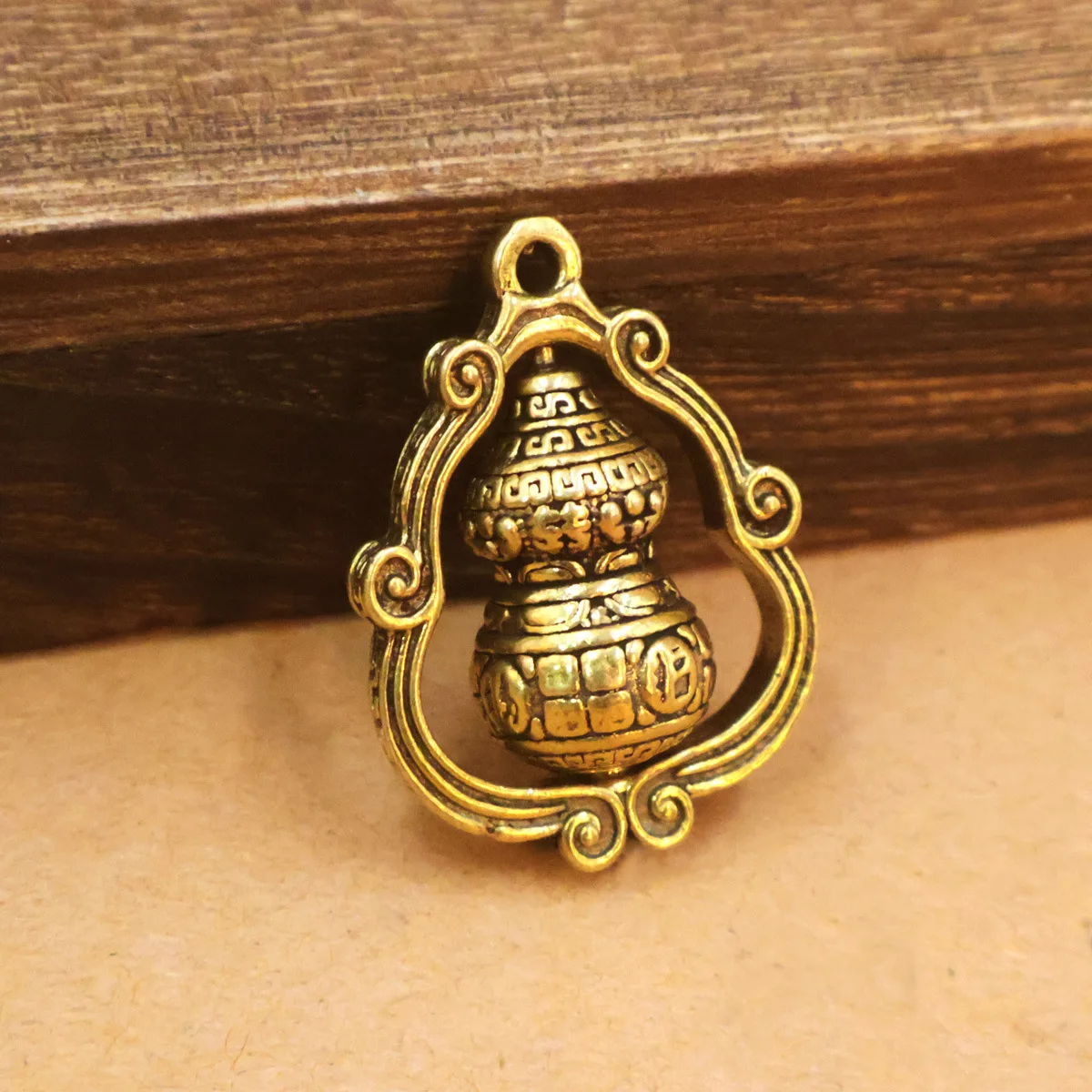 Feng Shui Brass Chinese Letters Blessing Lotus Gourd Charms Key Chain Pendants Home Decor Lucky Wealth Gift