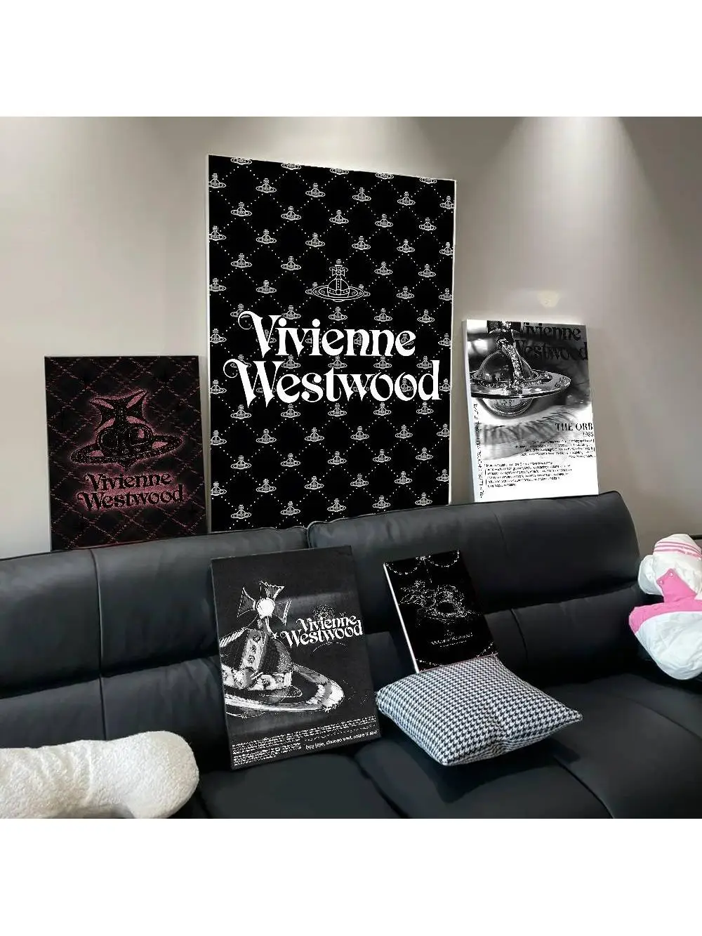 V-Viviennes Cross Fashion W-Westwood Selbstklebendes Kunstposter Decoracion Gemälde Wandkunst Weißes Kraftpapier Home Decor