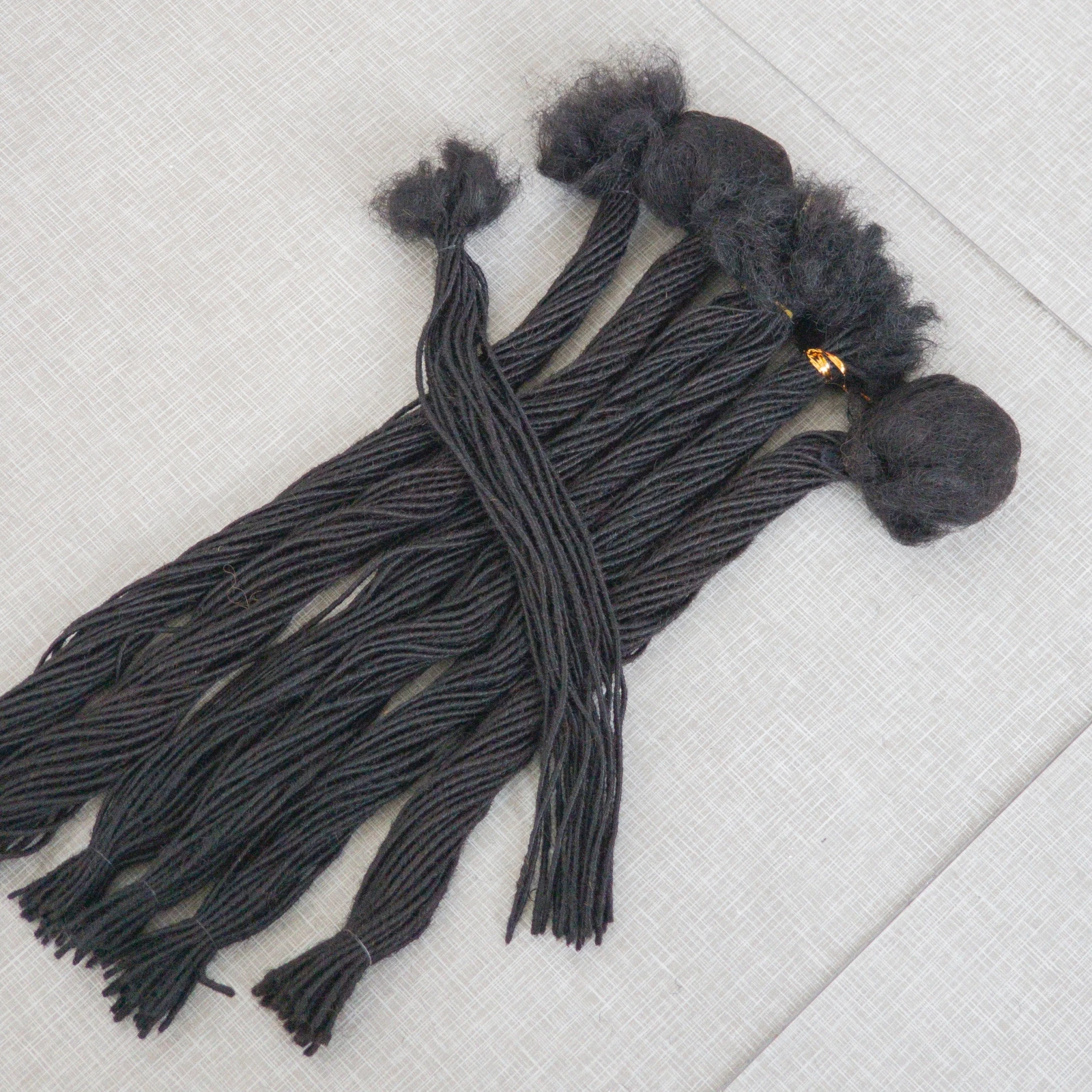 ملحقات Dreadlock شعر بشري حقيقي للرجال/النساء 0.2 سنتيمتر عرض ملحقات Loc الدائم 10 السواحل 8-20 بوصة Dreadlock البرازيلي