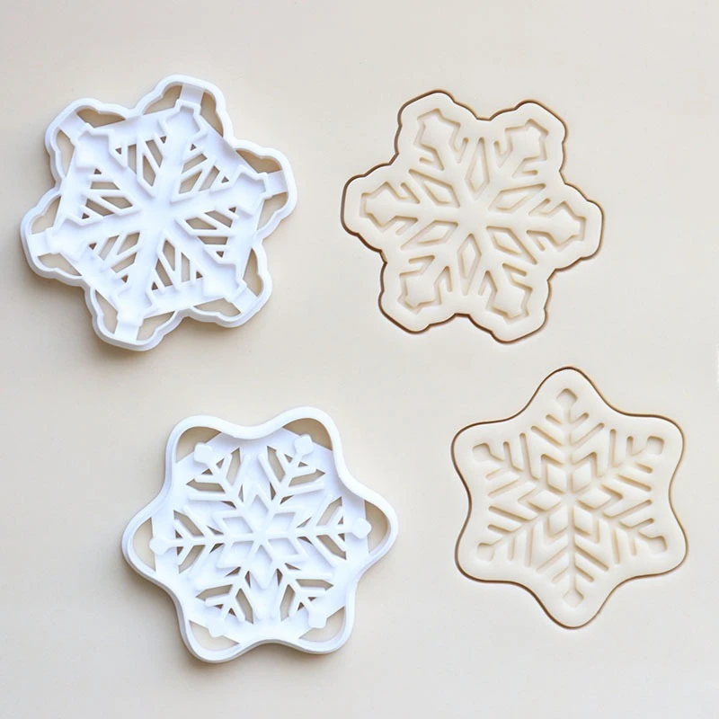 

2025 New 3D Christmas Snowflake Cookie Cutters Plastic DIY Cartoon Pressable Biscuit Stamp Chocolate Mold Cake Decorating Tools
