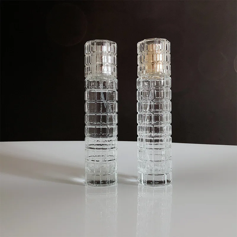 Bottiglie spray in vetro da 2 pezzi Squisite atomizzatore di profumo riutilizzabile Bottiglie spray vuote Bottiglie con custodia per pompa profumata da viaggio da 30 ml