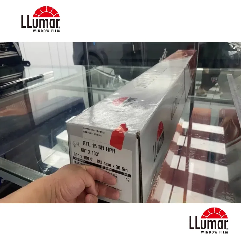 

LLumar IRR80% Автопленка VLT80% UV99% Нанокерамика ПЭТ Высокое уменьшение тепла для окон автомобиля и солнечного управления Архитектурное стекло