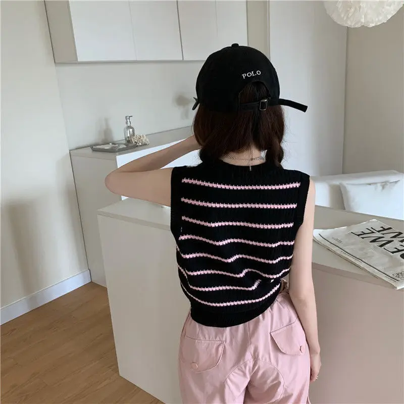 Sweater Vests Women Summer Striped Chic Fashion Sleeveless Casual Retro Korean Style Slim Knitting Simple Lady Streetwear O-neck