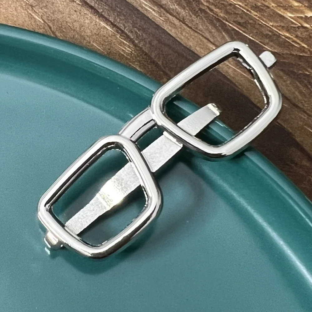 Korean Metal Eyeglass Frame Pipe Pocket Minimalist Style Tie Clip Fashion Trendy Bright Silver Color Accessories Jewelry for Men