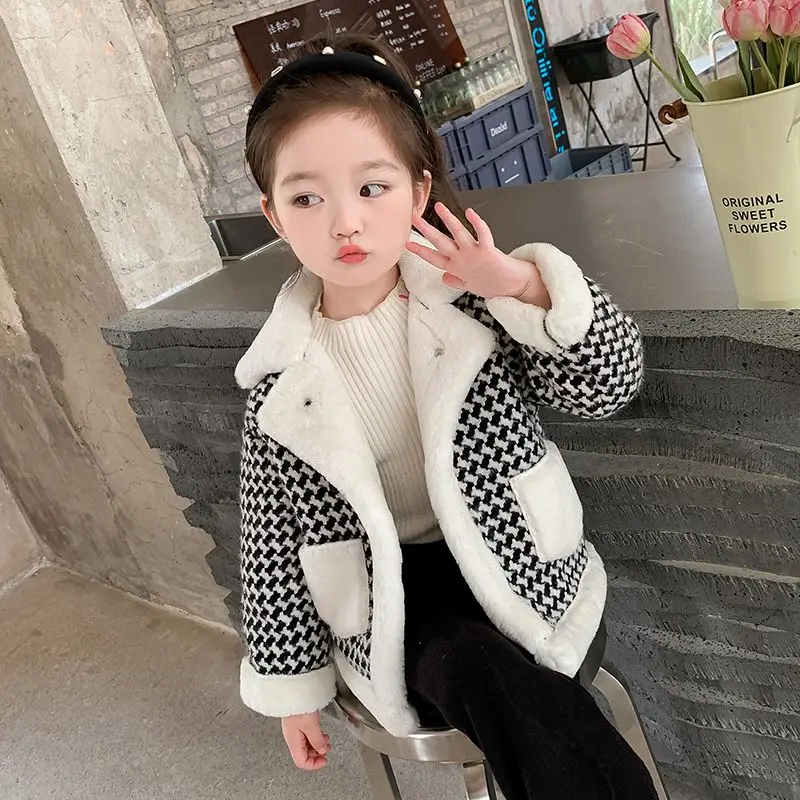 Girls Plush Jacket Autumn and Winter 2024 New Fashion Children Autumn and Winter Girls Thick and Fashionable Top