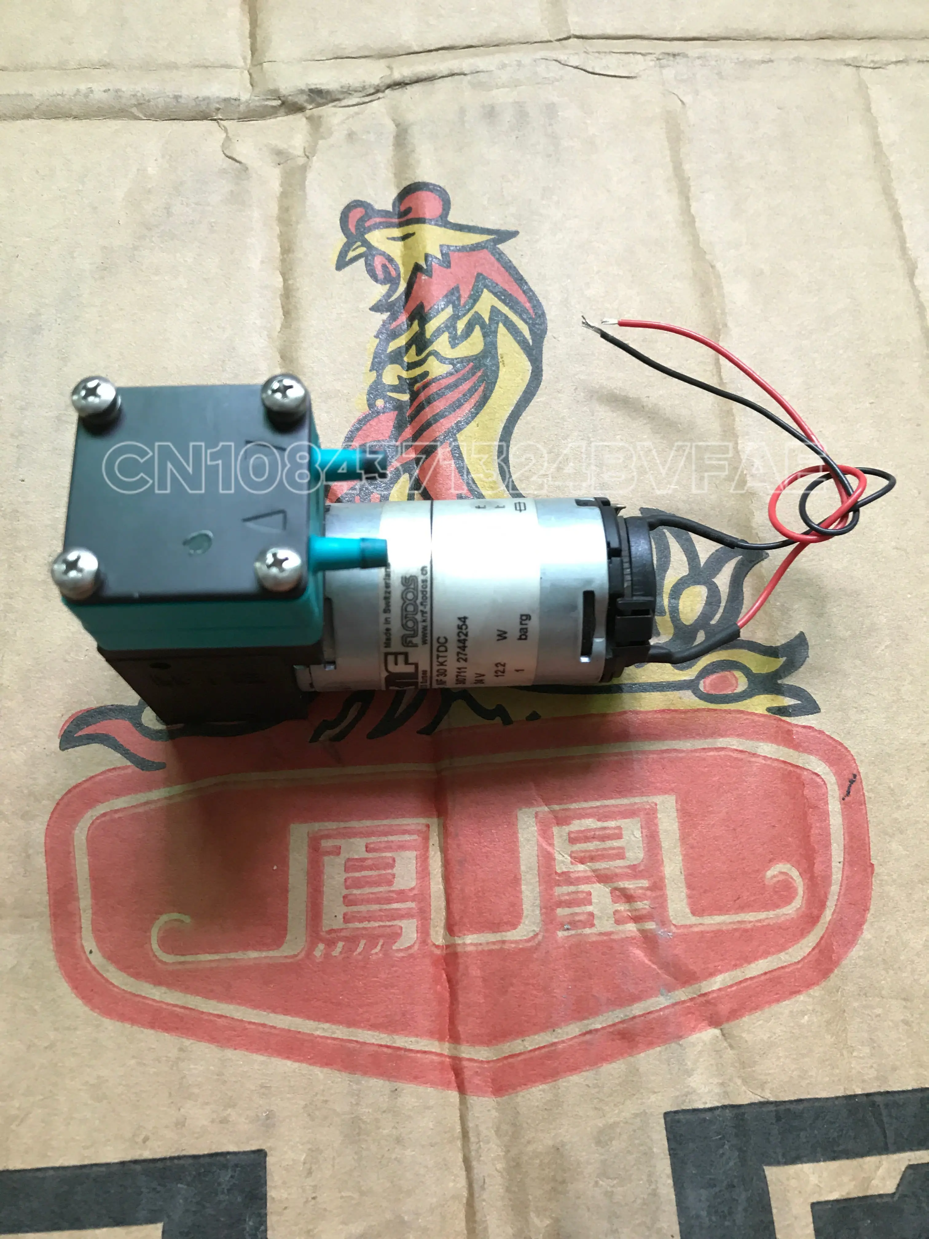 KNF NF 30 KPDC miniature vacuum pump diaphragm liquid pump small diaphragm pump DC 24V