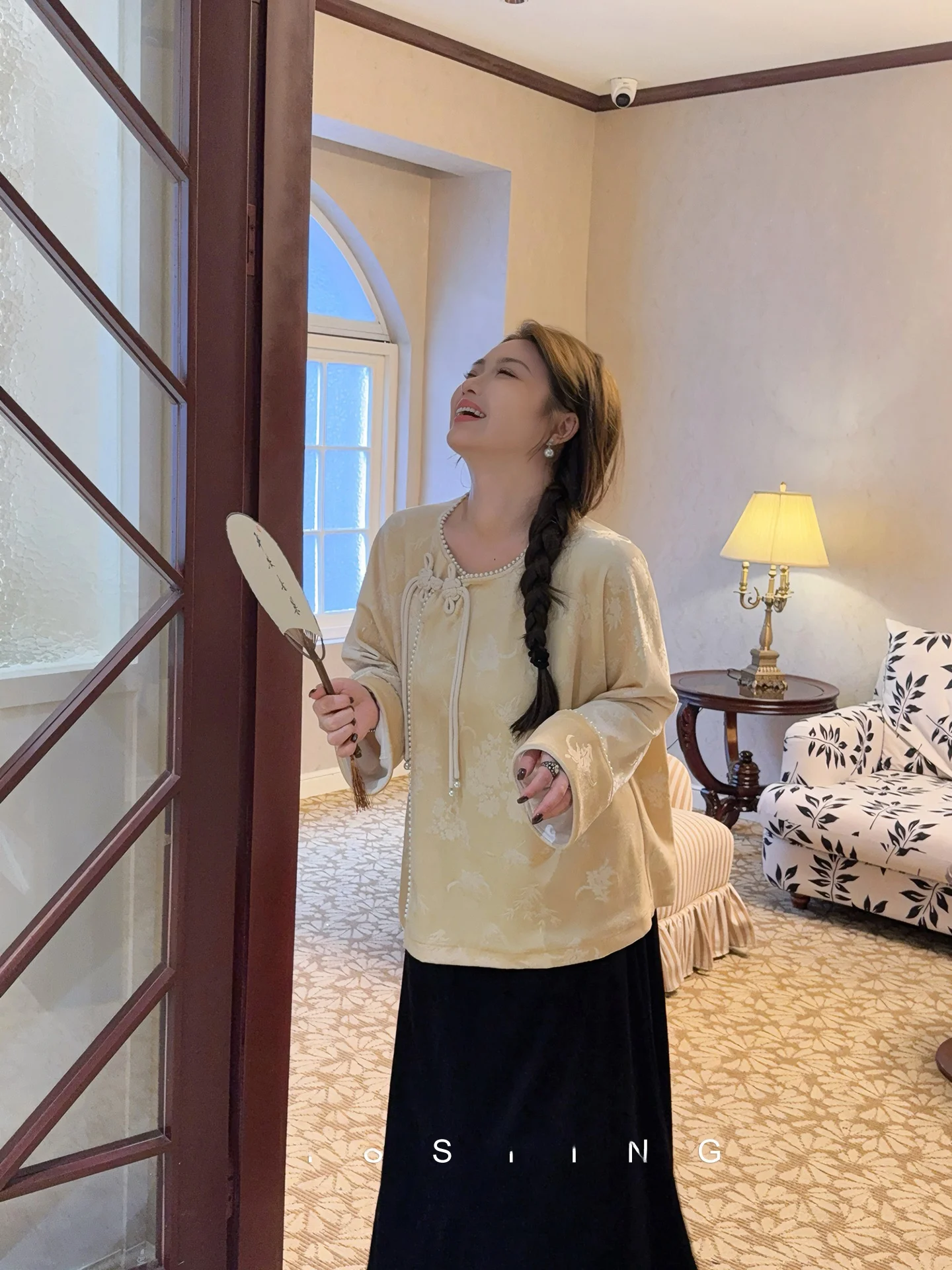 

New Chinese Sle Yellow Velvet Embroidered Jaet plus Size Women's Faion Autumn Winter Seasonal Velvet Top by Miss ng