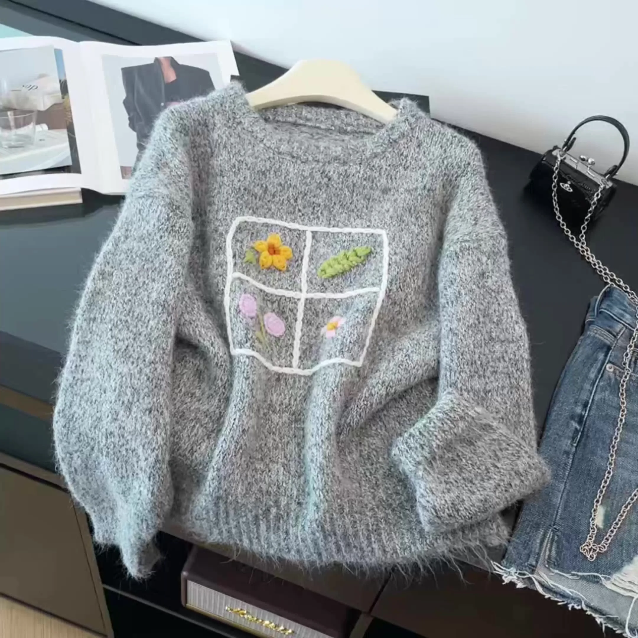 

Women Grey O-Neck Knit Embroidery Pullover Sweater 2000s Vintage Korean Style Long Sleeves Cozy Cashmere Sweater Clothes Spring