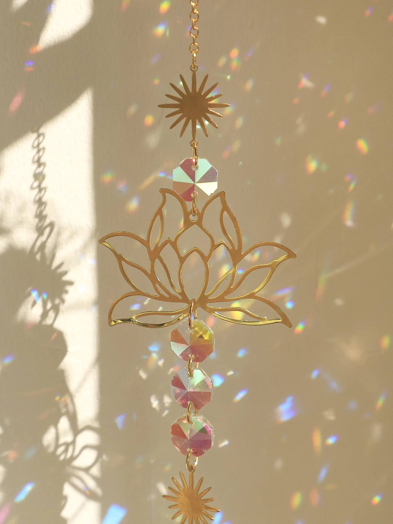 Golden Lotus Sun Catcher Stained Glass Teardrop Crystal Suncatcher Rainbow Maker Light Catcher Wind Chimes for Garden Decoration