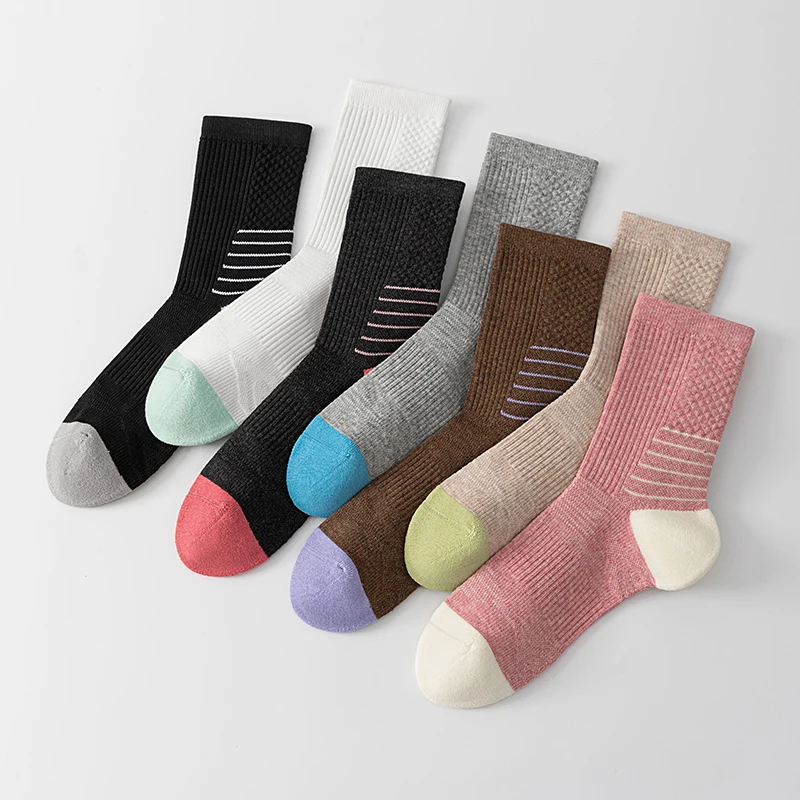 

Длинные носки для женщин, осенние новые цветные повседневные спортивные носки, женские впитывающие пот женские компрессионные носки, удобные высокого качества