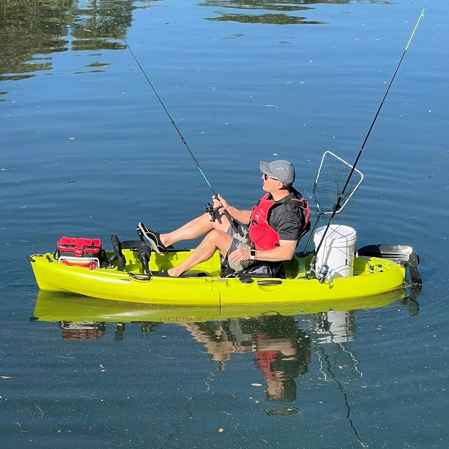 9.5ft Raptor Modular Propeller Drive Fishing Kayak, 380 lbs Capacity, Super Lightweight, Easy to Store/Carry sea pro