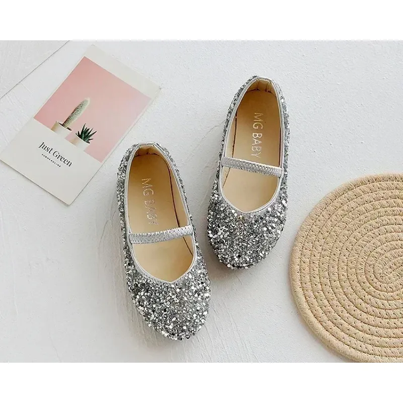 2025 Frühling 1 bis 12 Jahre alte Mädchen-Kleiderschuhe Beauty Pointed Toe Teen Girl Lederschuhe Bling Princess Hochzeitsschuhe – Detail 11