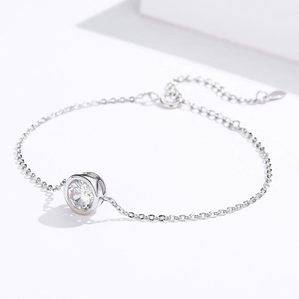 2024 Hot Selling 100% Fine Silver Jewelry 925 Sterling Silver Clear Cubic Zircon Link Chain Women Bracelets regalo para mam