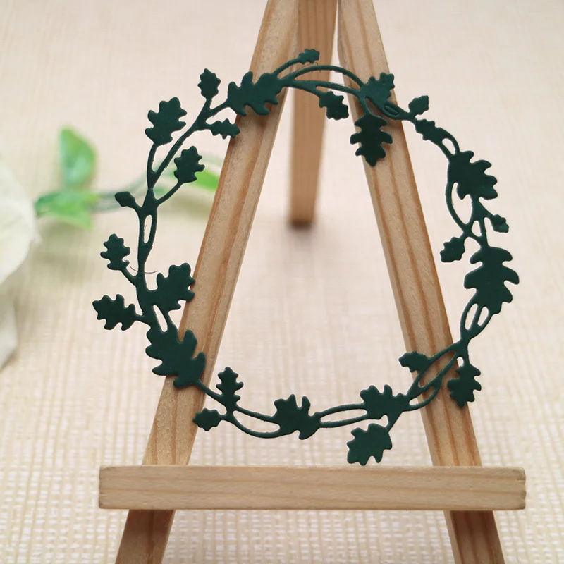 

Frame Metal Cutting Dies Leaves Wreath Craft Die Cut Album Cover Greeting Card Decorative DIY Scrapbook Embossing