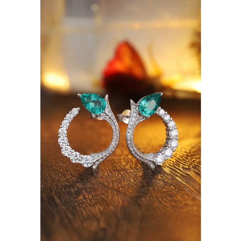 Ruihe New Design 925 Silver Earring A Pair Total 3.32ct Lab Grown Emerald Gemstone Ladies Fashion Jewelry Wholesale