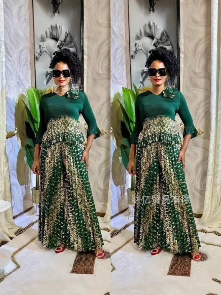 

2025 New African Loose Women's Printing Set Fashion Bronzing Decal Miyake Two-piece Set