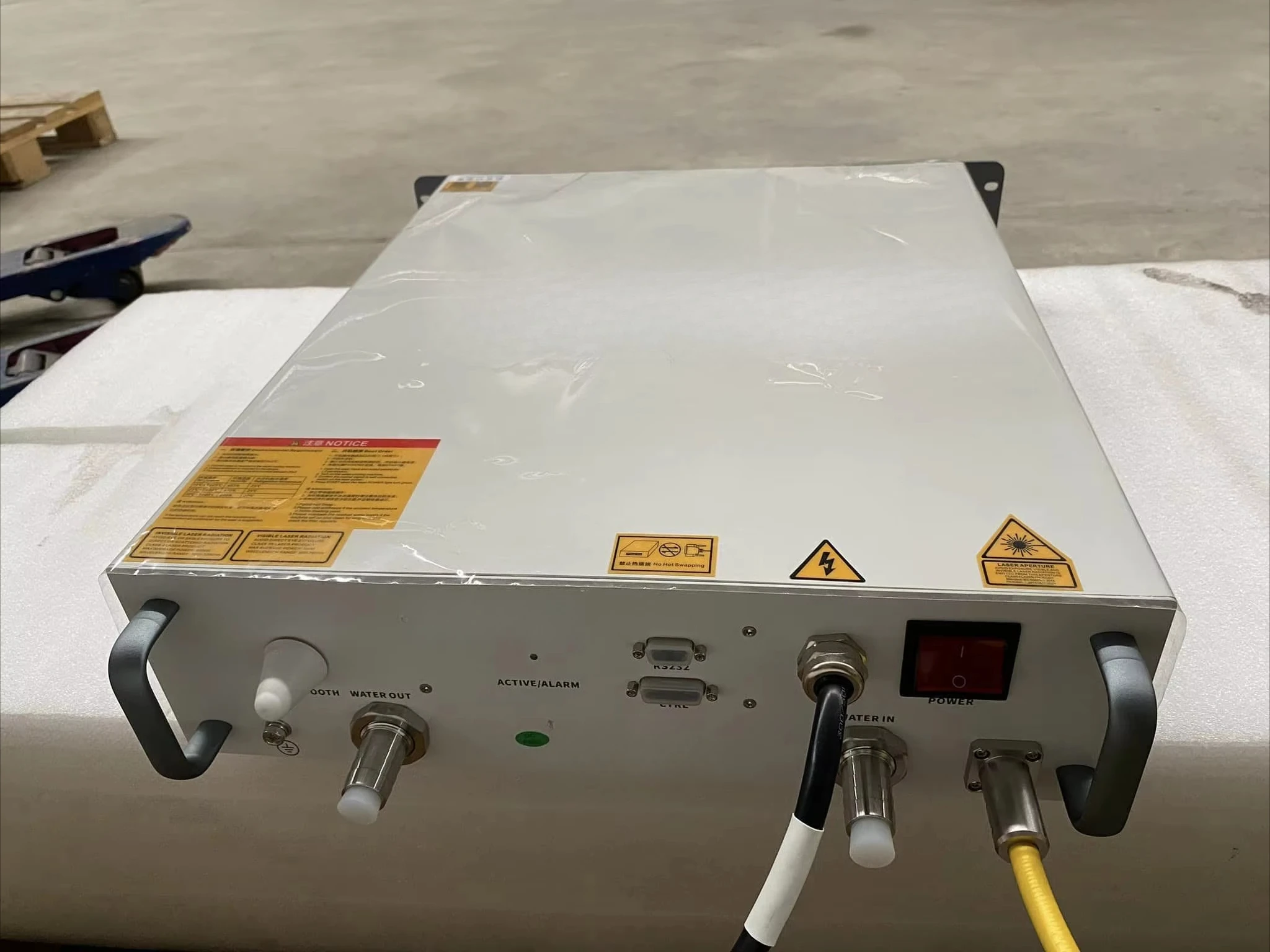 New Design Single Molde 6000W  Generator MAX-MFSC-6000 Fiber  Source for Industrial Metal Process
