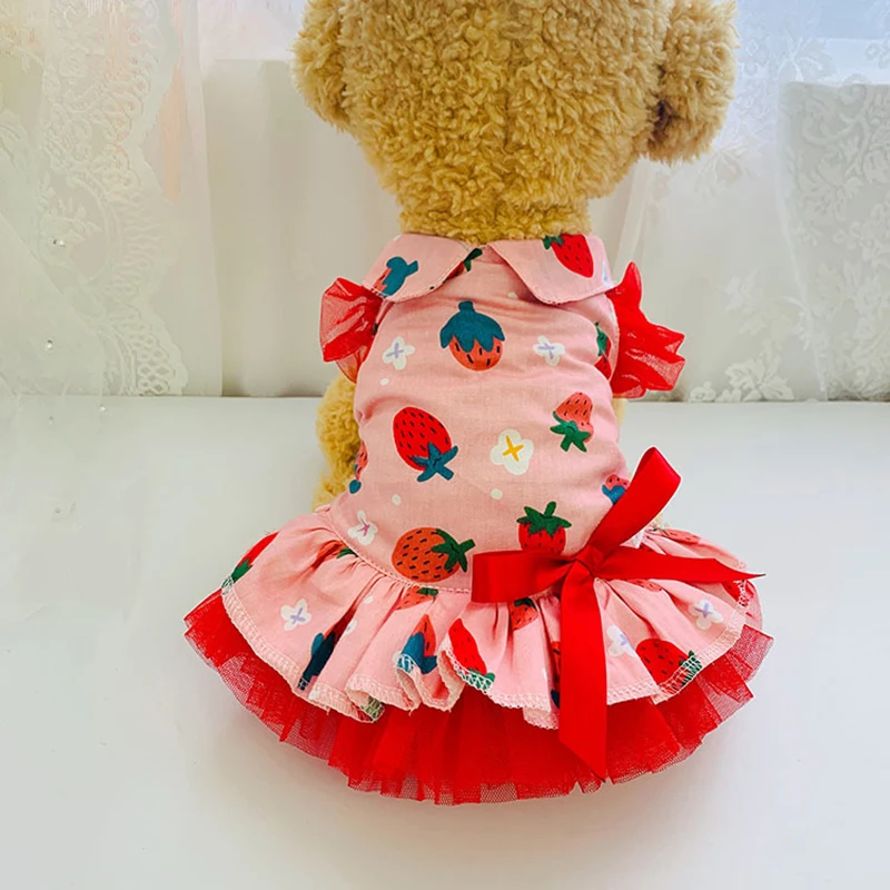 Strawberry Print Dress Pet Cupcake Dress Dog Skirt Princess Dress Bow Tie Lace Edge Doll Collar Girls Cat Clothes Pet Supplies