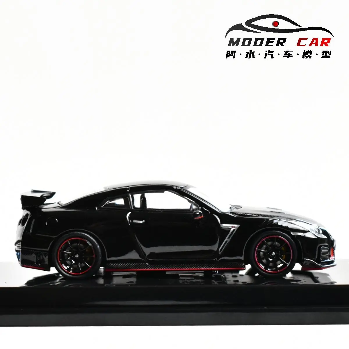 INNO 1:64 Cadeaus voor tieners R35 gegoten modelauto