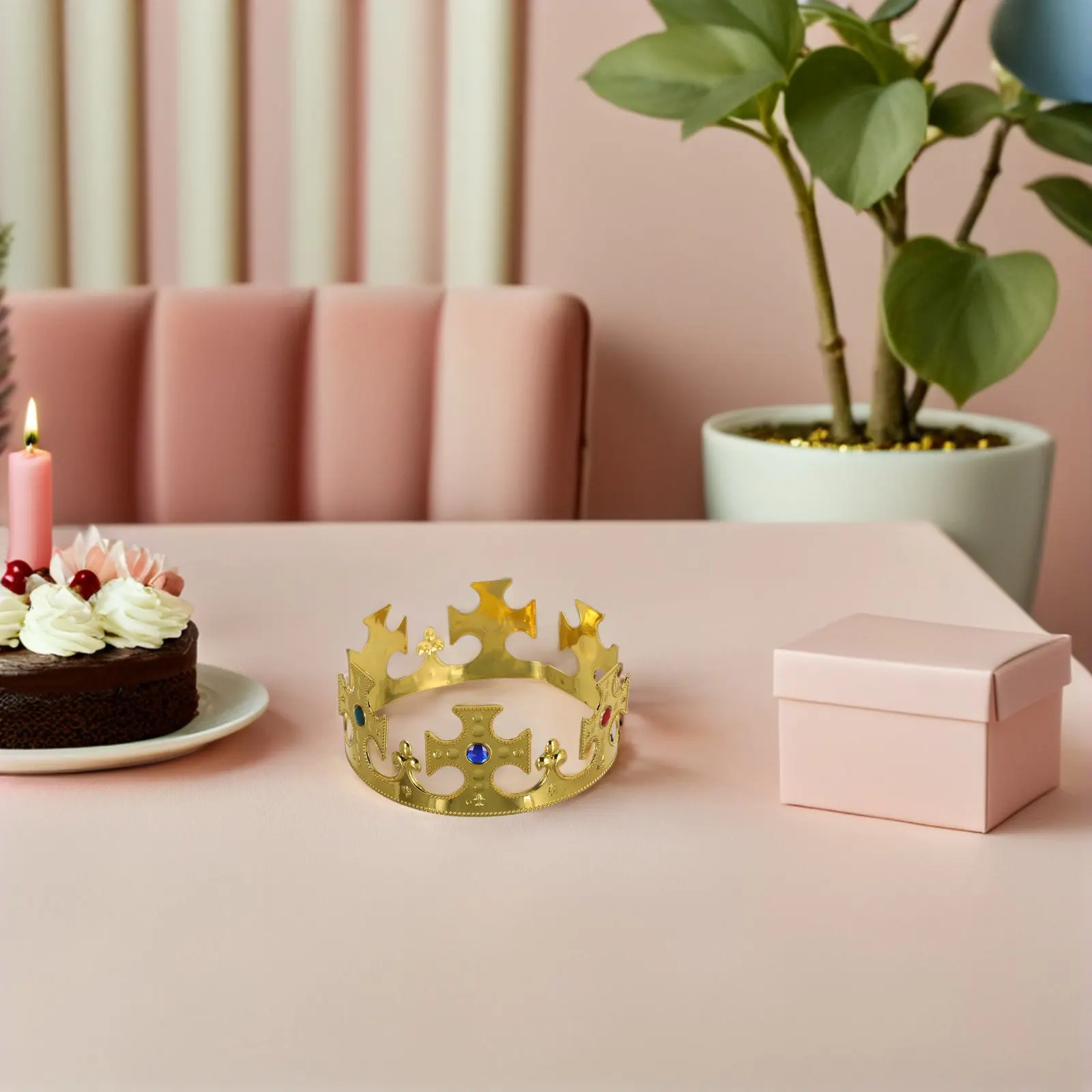 

4Pcs Kids Party Crowns Lightweight Jeweled Royal Birthday Hats for Boys Girls Pretend Play Cosplay Prince Tiara School