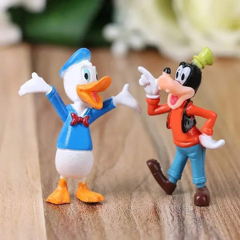 Figurines d'action Disney TureMouse pour enfants, Minnie, Donald Duck, ornements de gâteau en PVC, décoration de collection, jouets cadeaux, ensemble de 6 pièces