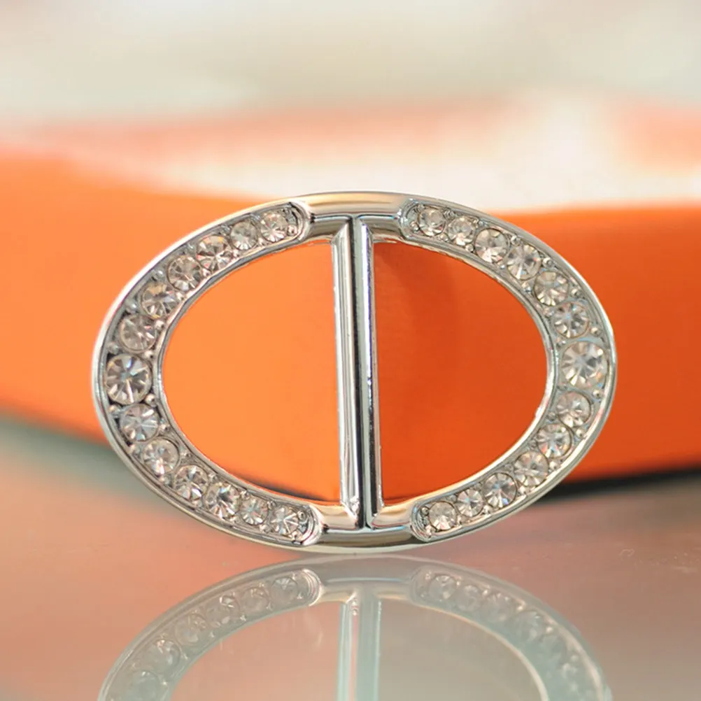 

Элегантное кольцо для шарфа из премиум-сплава с уникальным дизайном, гладкой поверхностью, декоративная пряжка для шали, аксессуар, подарок для нее на Новый год