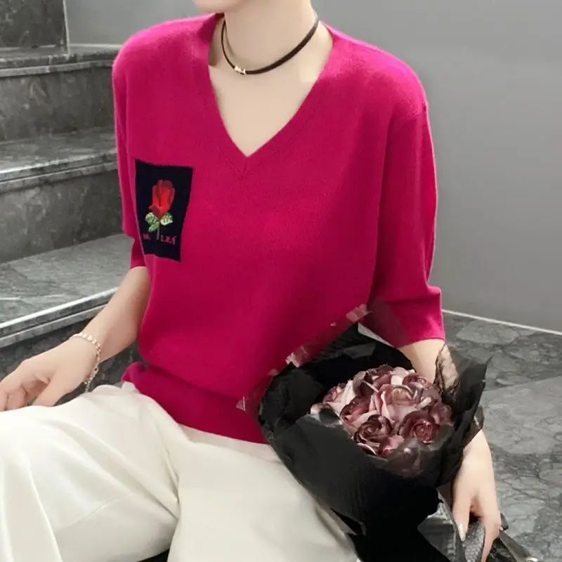 Women's 2024 Summer New Fashion Solid Color Loose Thin Pullover V-neck Half Sleeve Embroidered Short Knitted Casual T-Shirt Tops