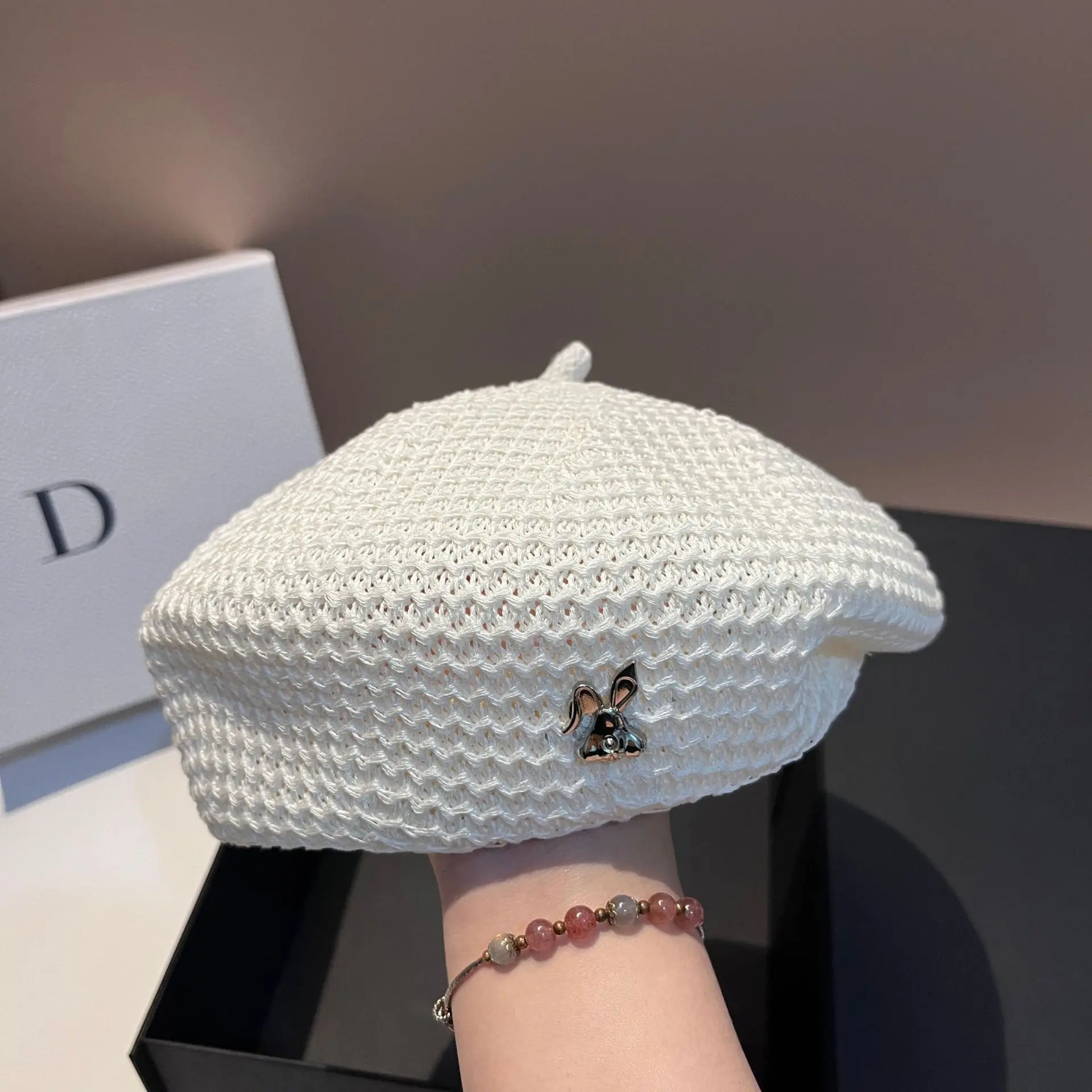 2025 العصرية أرنب الأذن القبعات للنساء-عطر صغير غير منتظم لطيف جوفاء قبعة الشمس تنوعا الرسام نمط قبعة أنيقة على الموضة