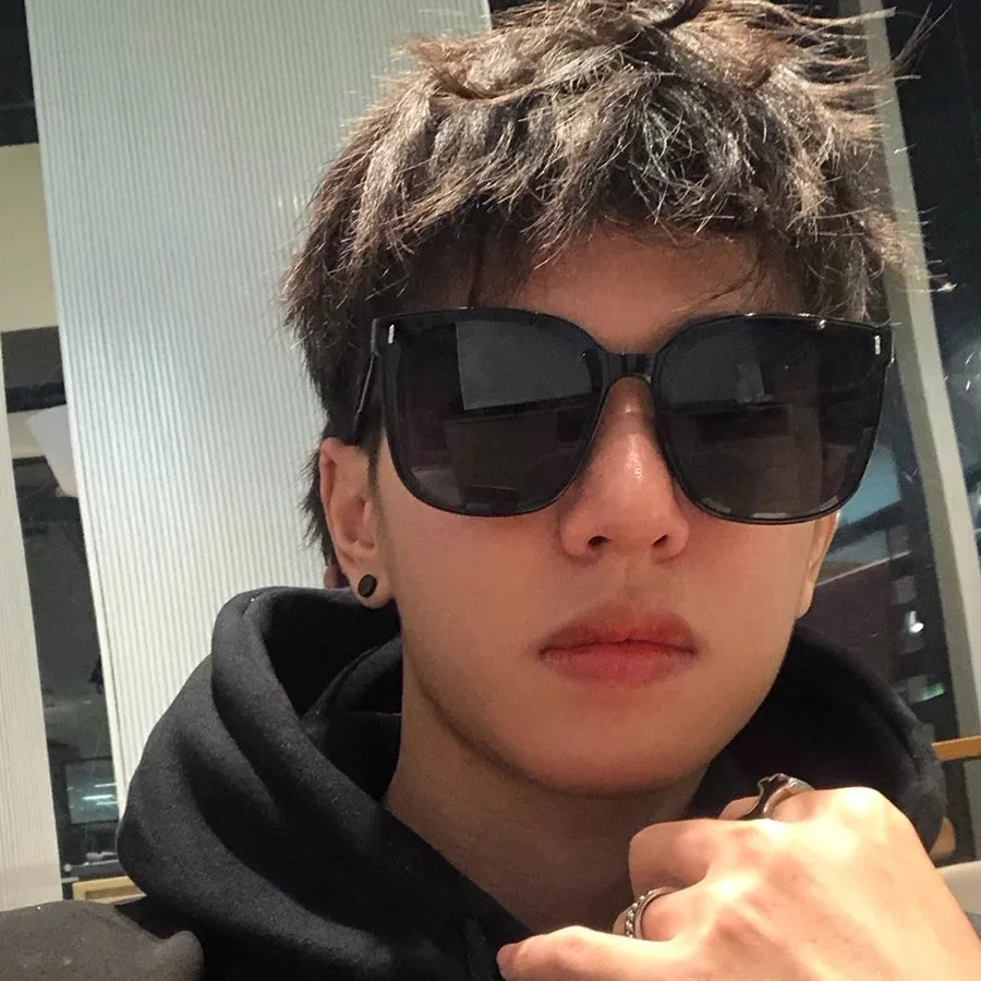 Fashion Korean Personality Ins Trend Black Square Frame UV400 Sunglasses for Unisex Street Sunglass gafas  очки