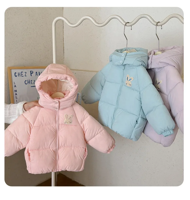 Kleinkind Mädchen Kapuzen-Steppjacke 2026 Herbst Winter Baby Kinder Niedliche Hasen-Handtuch-Stickerei Reißverschluss Warme Dicke Oberbekleidung – Detail 2