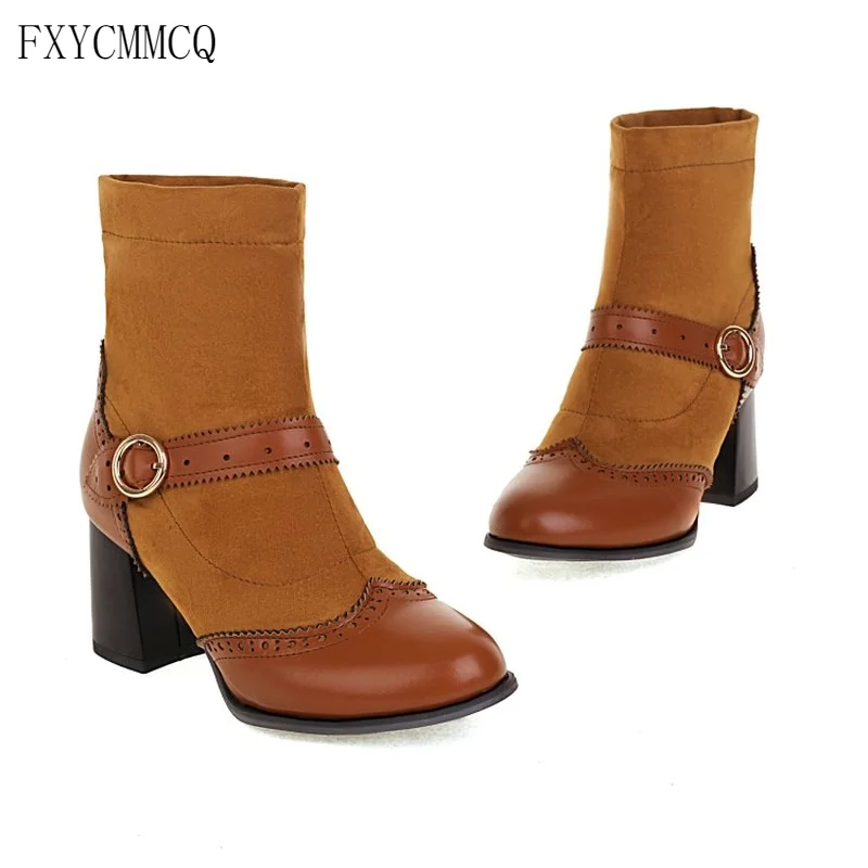 

FXYCMMCQ 2021 Hot Style Short Boots 33-48 Size Women's Boots European and American Fashion Boots Short 662