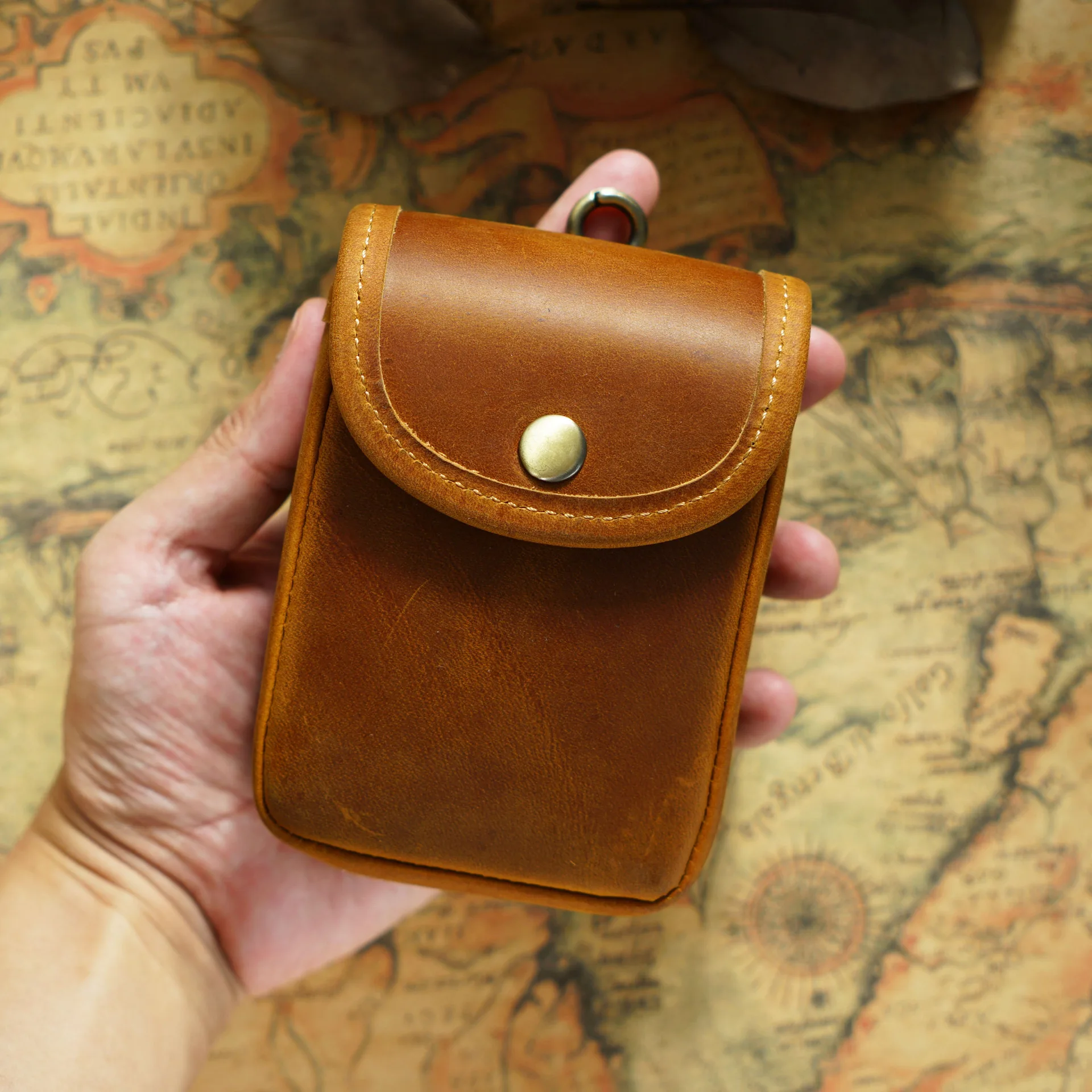 Vintage Crazy Horse Leather Fanny Waist Pack Men Cigarette Case Travel Belt Waist Bags Male Small Lighter Pouch Loop Hip Bum Bag