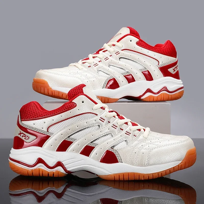 Professional Badminton Shoes Men Breathable Volleyball Sport Shoes Non-slip Training Tennis Sneakers Men Big Size 47