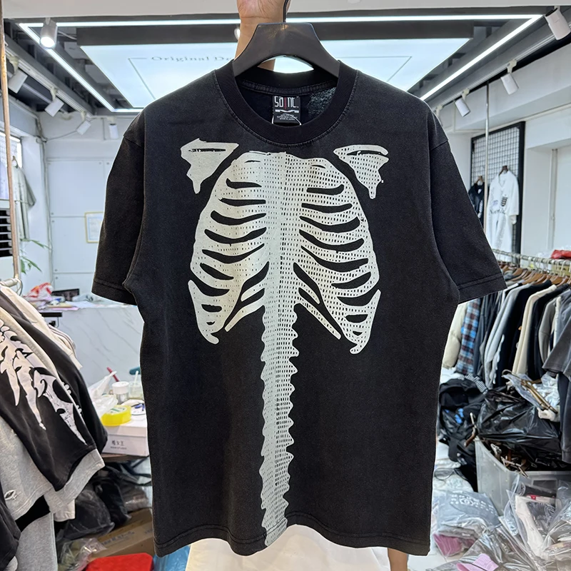

Retro American Streetwear Vintage Waed Skeleton Print ort Sve round Ne T-irt ex Casual Loose Fit Summer Trendy...