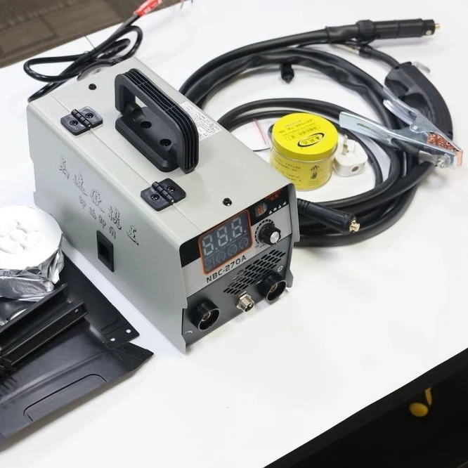 : Máquina de solda a arco elétrico