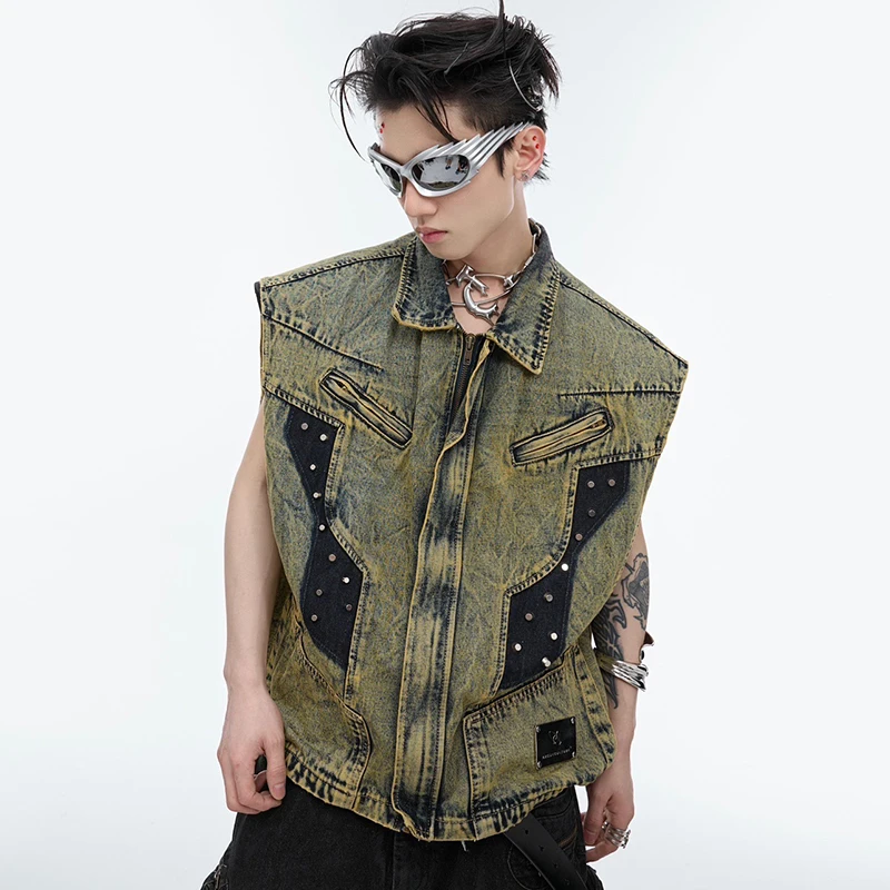 FEWQ Men Denim Vest Irregular Old Metal Rivet Design Feeling Sleeveless 2024 Vintage Contrast Color Male Tops Fashion 24E1103