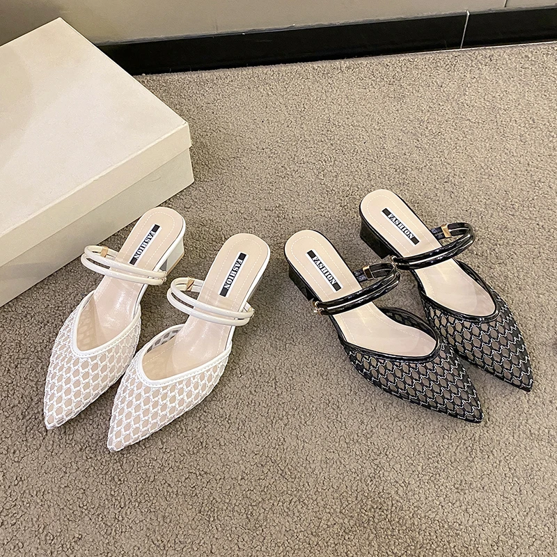 

New style of internet-famous thick-heeled versatile open-toe sandals for women, with interchangeable designs and cutout details.