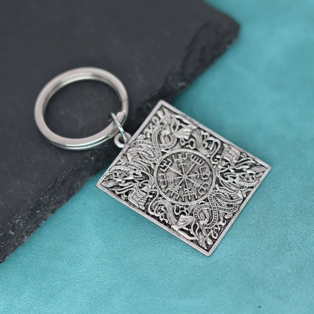 Porte-clés pendentif boussole Vegvisir slavique pour hommes et femmes, porte-clés Viking nordique, amulette, cadeau bijoux