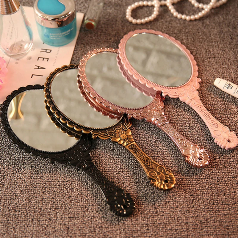 

1pcs Vintage Patterned Carved Handheld Mirror High-definition Beauty Makeup Tool Mirrors Portable Gift Vanity Mirror