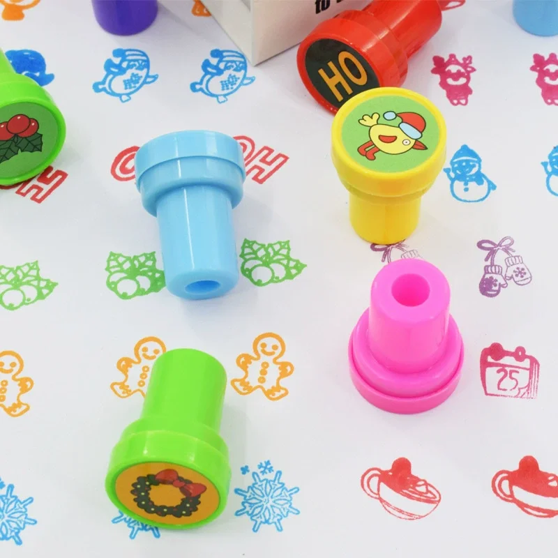 Cartoon Christmas Stamp Santa Snowman Elk Stamp Gift Birthday Christmas Party Favor Pinata Gift Bag Filler