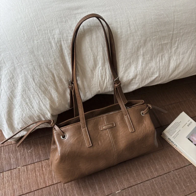 

Универсальная квадратная сумка из мягкой искусственной кожи, женская сумка на одно плечо во французском стиле, классическая роскошная винтажная сумка 2025 года, новые сумки-тоут на молнии