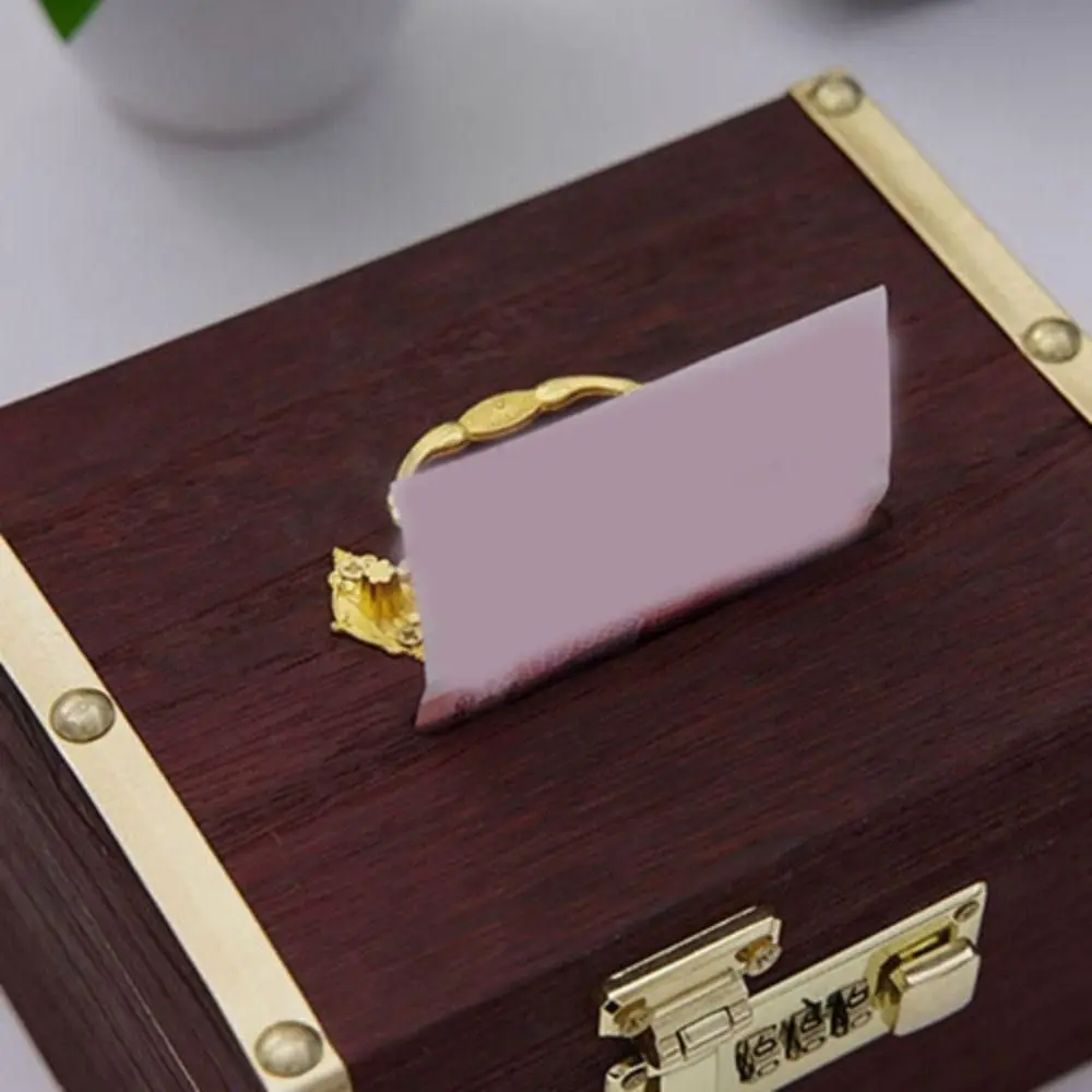 Nouveau Style Vintage trésor boîte de rangement pot d'argent avec serrure à combinaison coffre au trésor en bois coffre coffre coffre coffre coffre-fort boîte d'économie d'argent