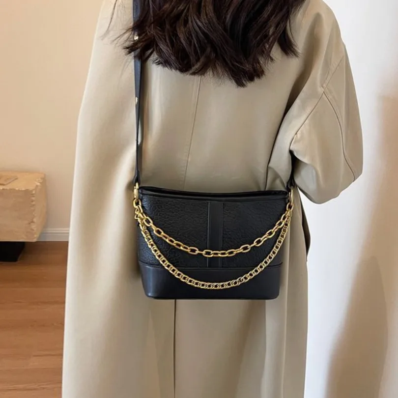 

2025 Retro Chain Bucket Bag - Crossbody/Underarm Multi-Way Purse, Unique Women's Handbag