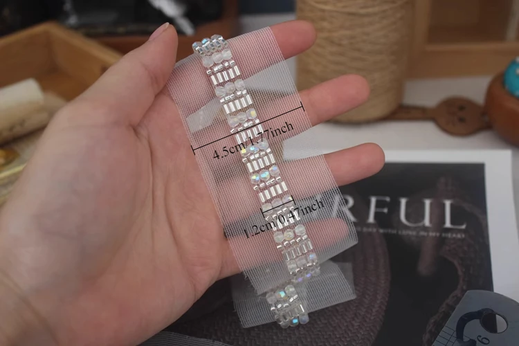 2 Meter. Hochwertiges 3D-Mesh-Band, maschinengewebt, mit Perlen bestickter Kante, Spitzenband, Nagelperlen, Kleidungszubehör RS24652 – Detail 6