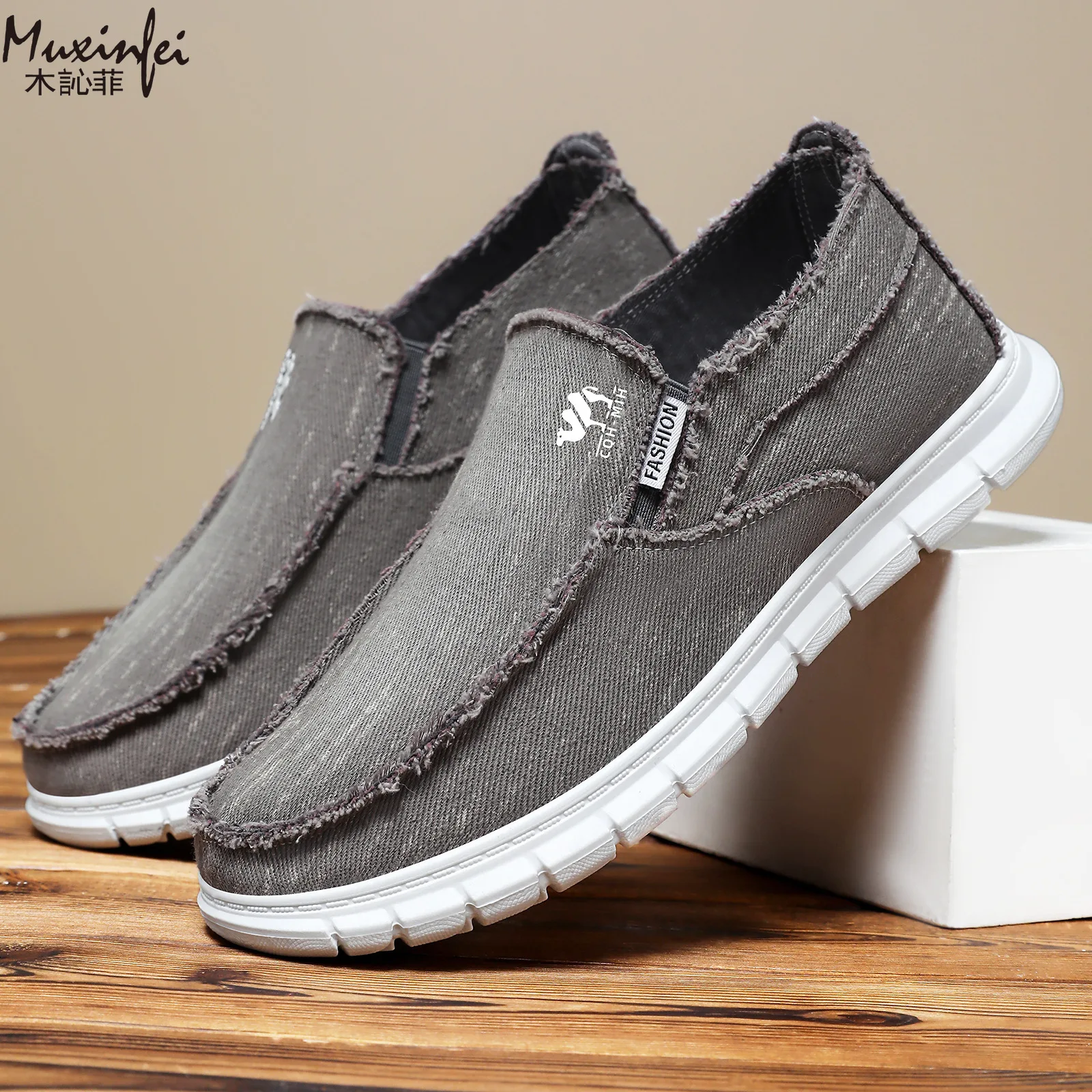 

Men's Spring New Shoes: Breathable and Versatile Canvas Shoes, Soft Soled and Durable, One Step for Men
