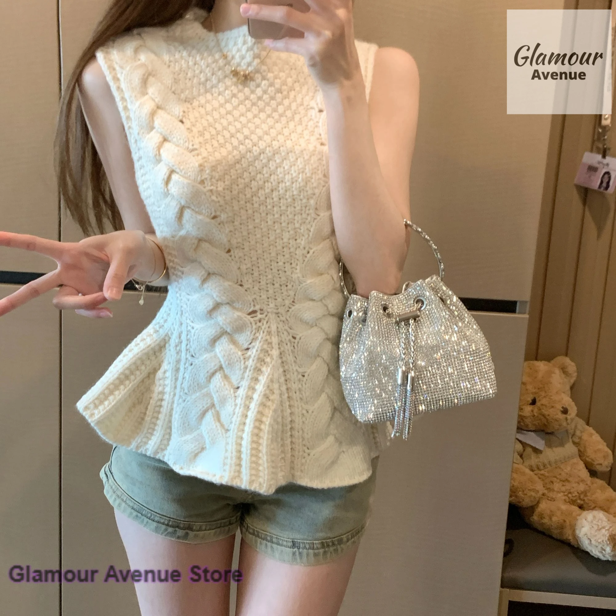 

Korean apricot sleeveless knitted vest women in spring and autumn flounces slim fit with sweet chic short casual bottoming top.