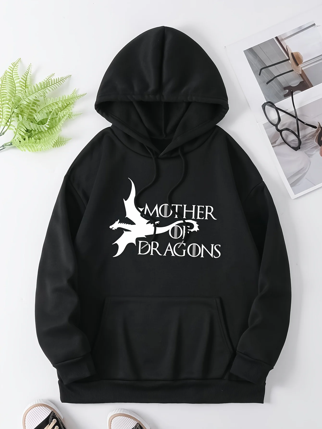 

[Уютная толстовка с принтом дракона] Женская повседневная толстовка с принтом дракона и карманом-кенгуру — уютный полиэстер, можно стирать в машине