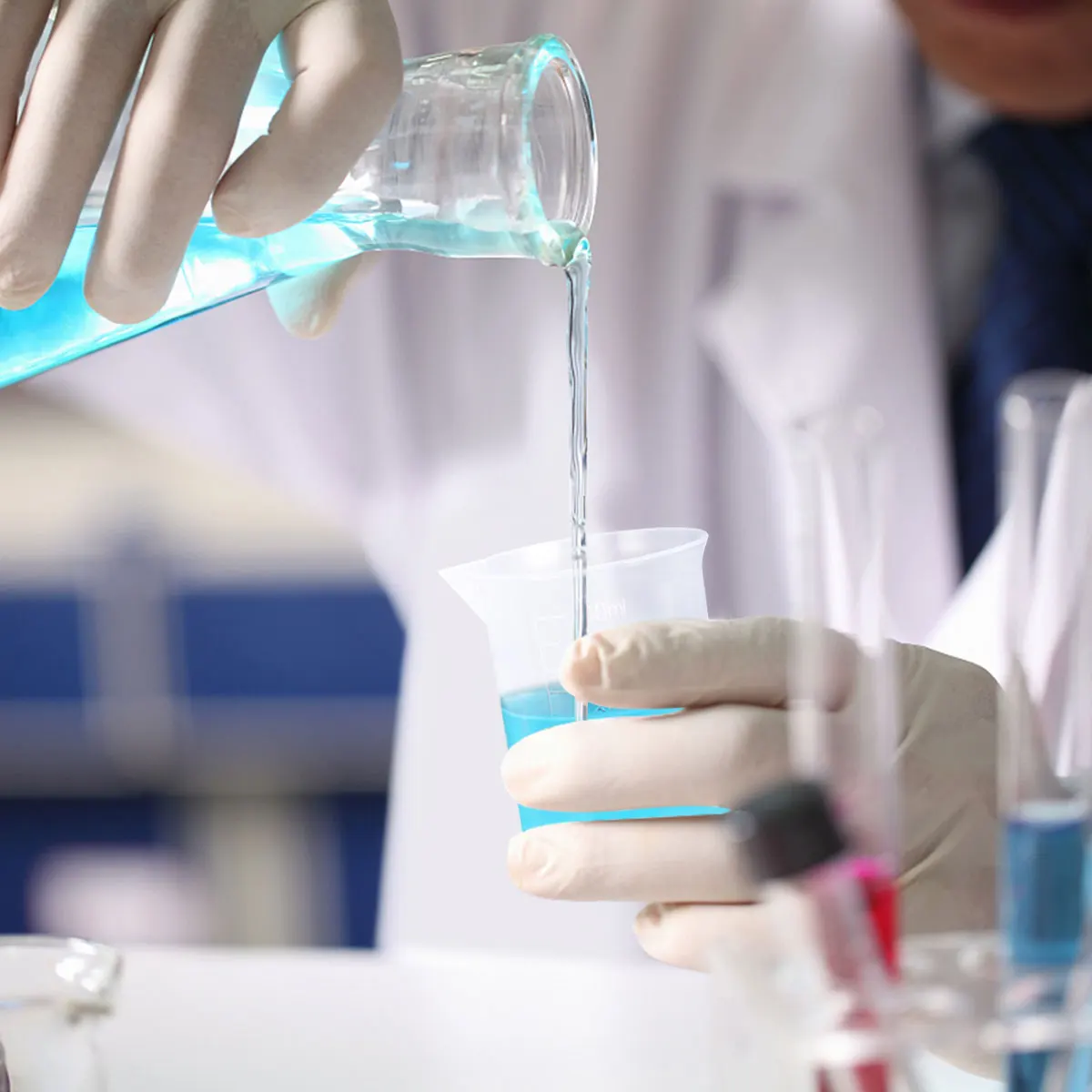 

6Pcs Plastic Beaker Set PP Measuring Cups Thick Wall Graduation Marked for Laboratory Household Precise Liquid Storage and